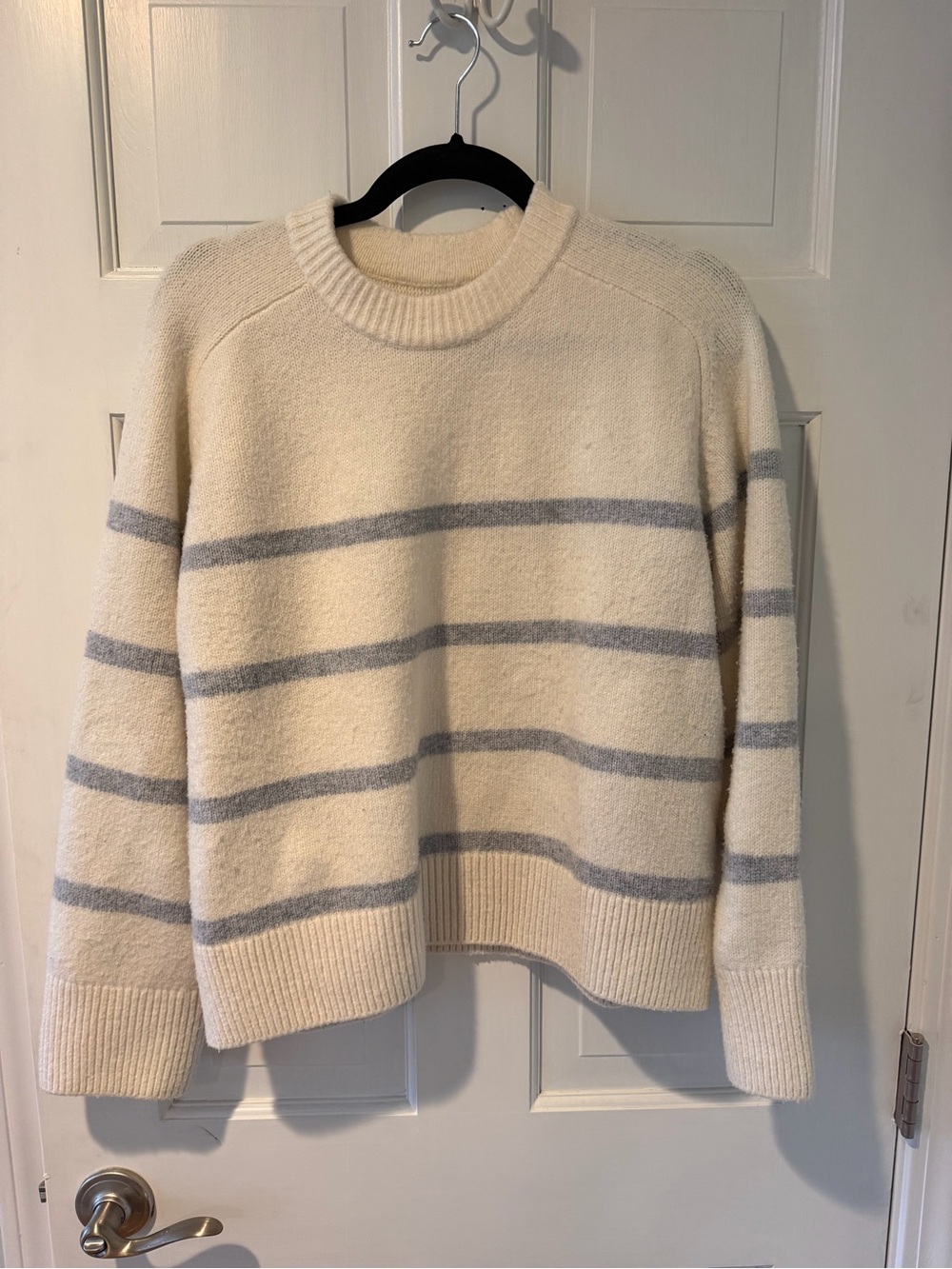 Abercrombie & Fitch Cream Crewneck Sweater with Light Blue Stripes